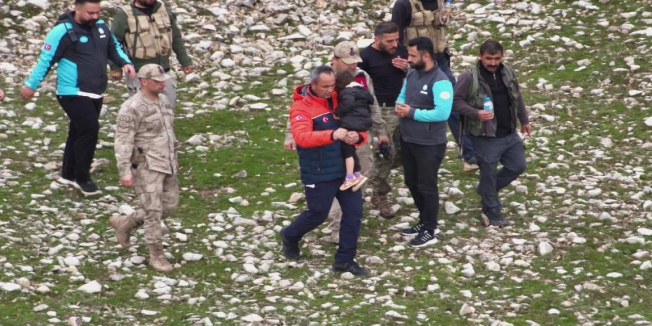 Eruh'ta kaybolan 3 yaşındaki kız çocuğundan müjdeli haber geldi