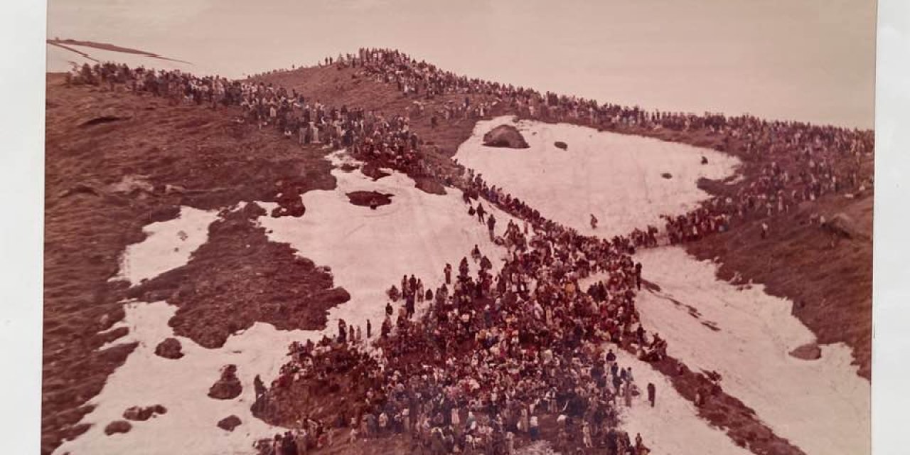 Şırnak'ta Tarihe Tanıklık Eden Kareler: Nail Kadırhan’ın Objektifinden 1991 Kürt Göçü