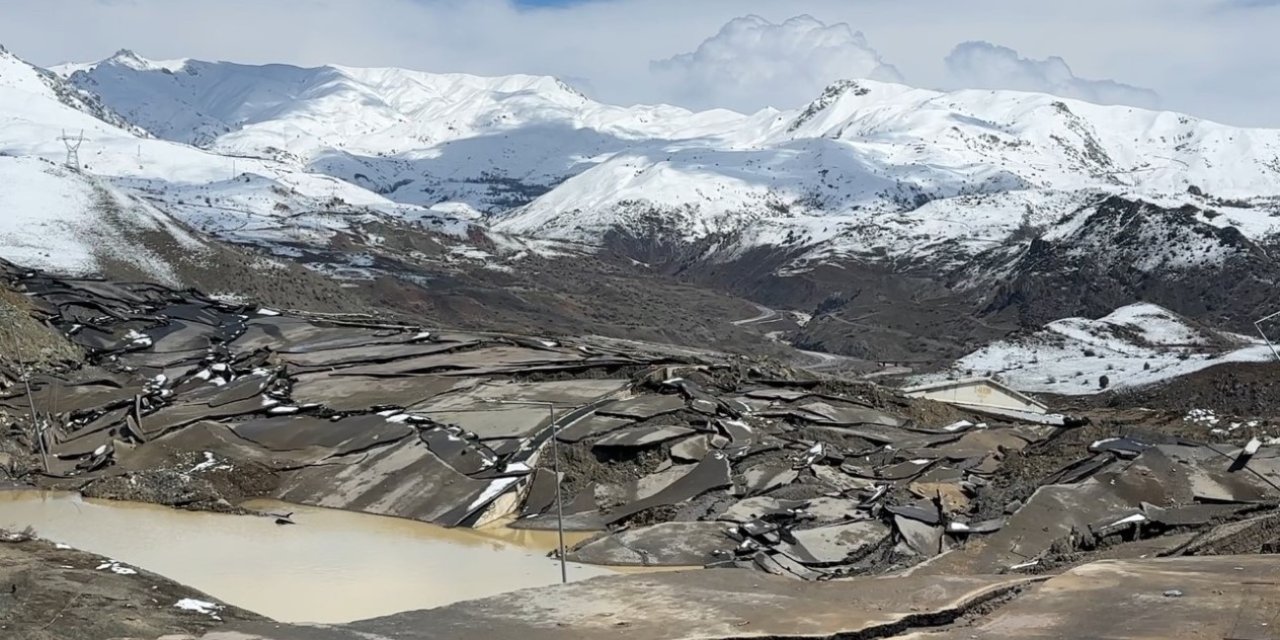 Hakkari’de meydana geldi: 7 büyüklüğündeki depremi andırıyor