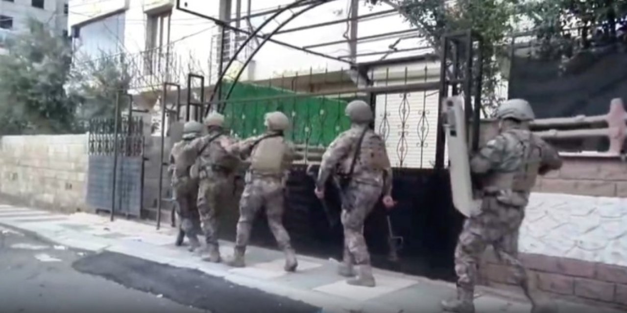 Şırnak dahil 56 ilde operasyon: 525 şüpheli yakalandı