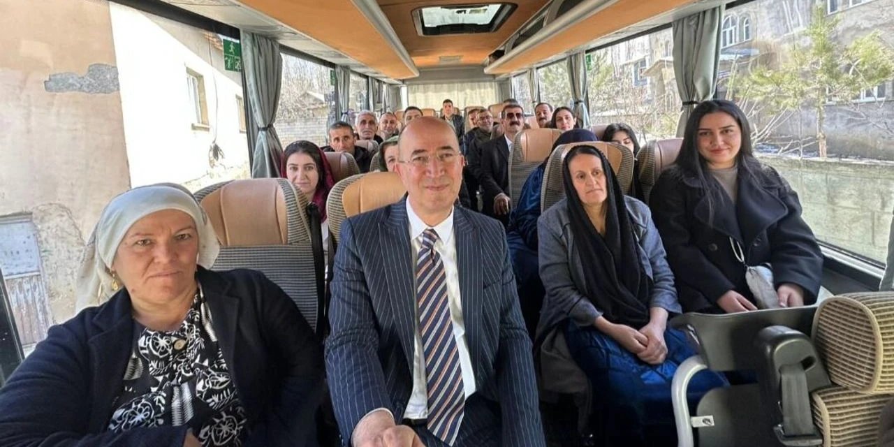 Hakkari’de bir belediye 7 yıldır ücretsiz toplu taşıma hizmeti veriyor