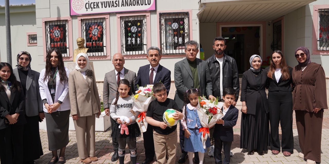 Vali Ekici, Başkanı Yarka ve Müdür Cırıt'tan Okul Ziyareti