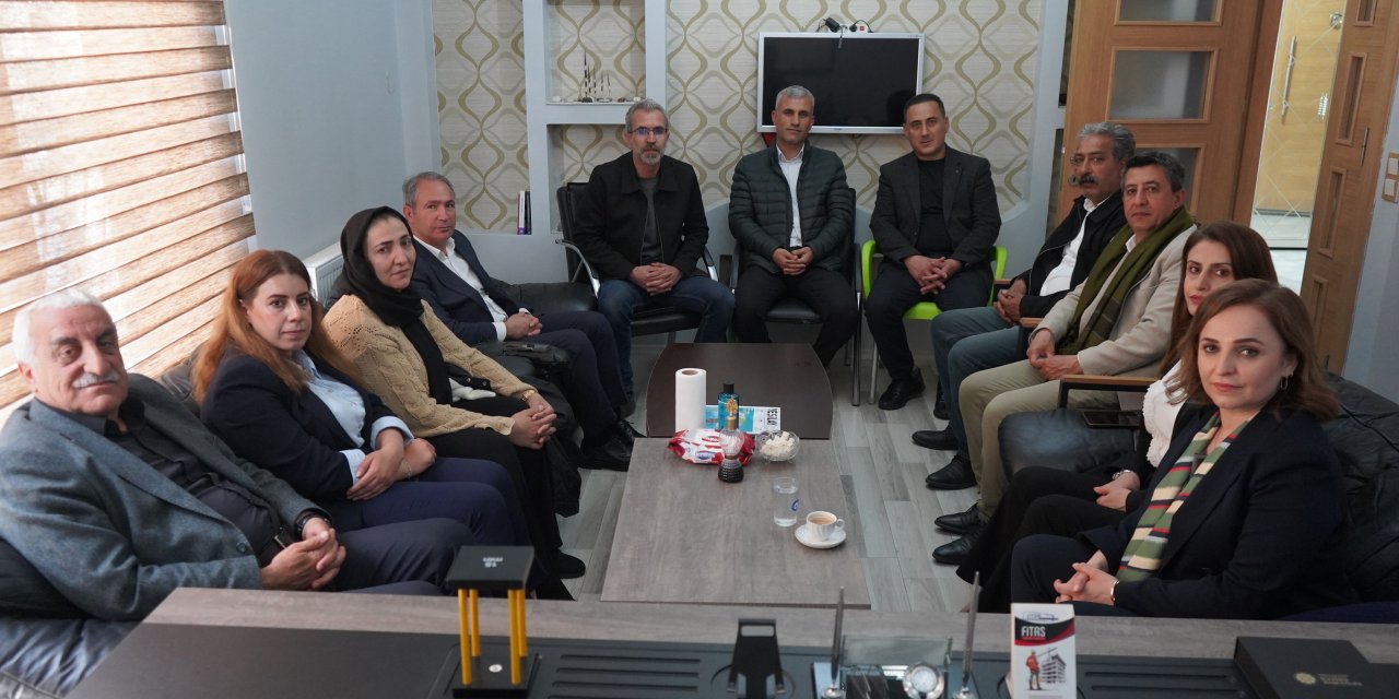DEM Parti Heyetinden Şırnak Haber Gazetesi’ne Ziyaret