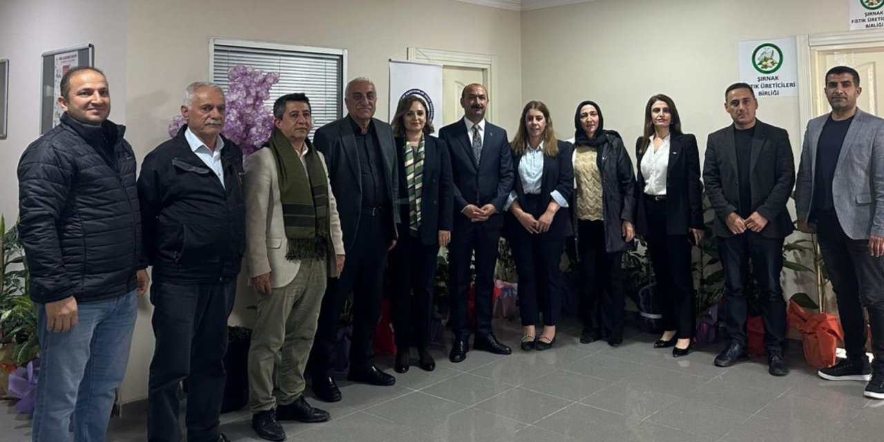 DEM Parti heyeti, Şırnak Esnaf ve Sanatkarlar Odası’nı ziyaret etti