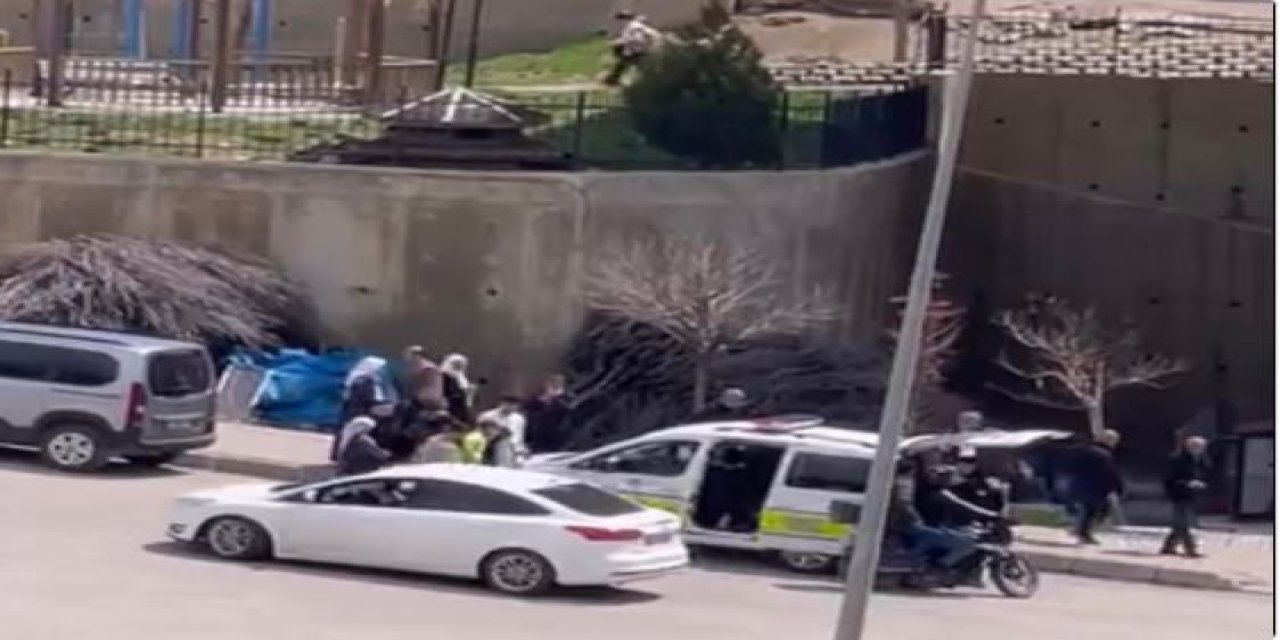 Şırnak’ta Motosiklet ile Taksi Çarpıştı: 1 Yaralı