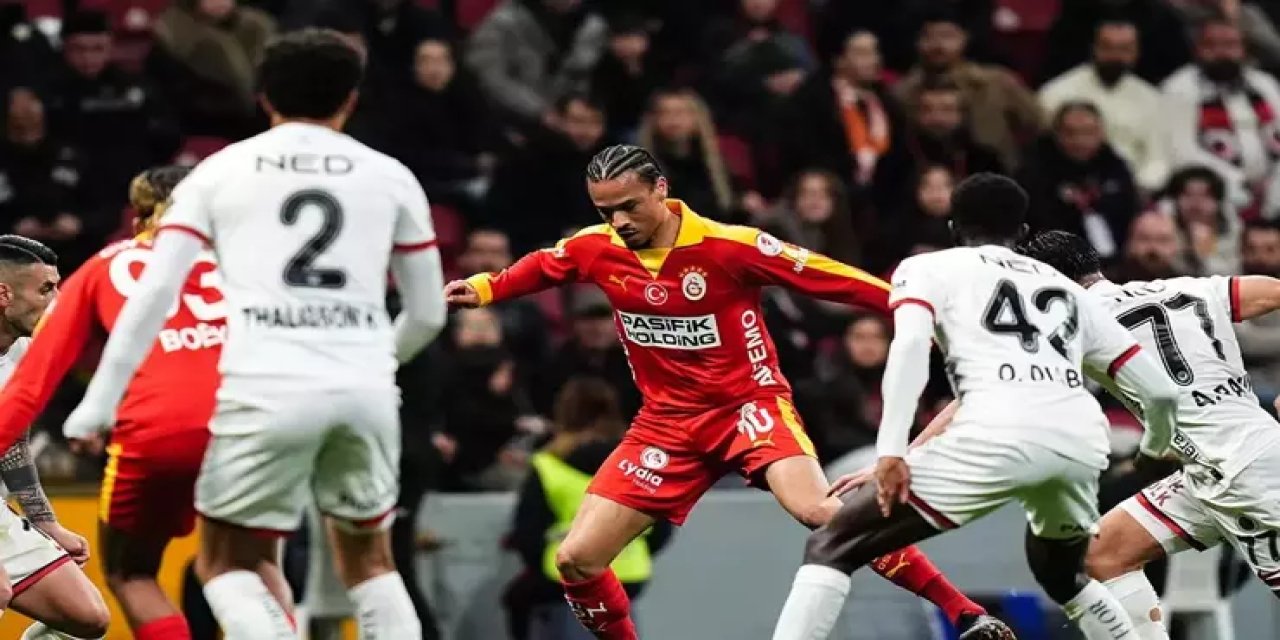 Galatasaray evinde mağlup olarak kupaya veda etti