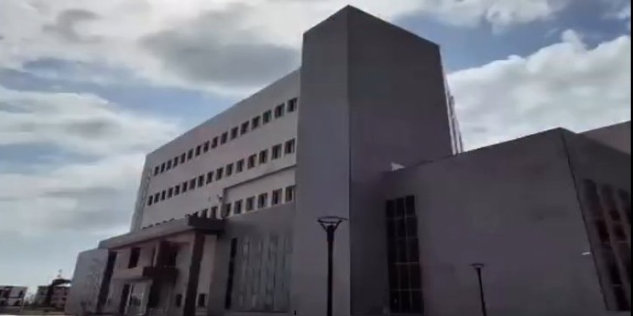 Silopi’ye Dev Sağlık Yatırımı: 20 Üniteli Ağız ve Diş Sağlığı Merkezi Hasta Kabulüne Başladı