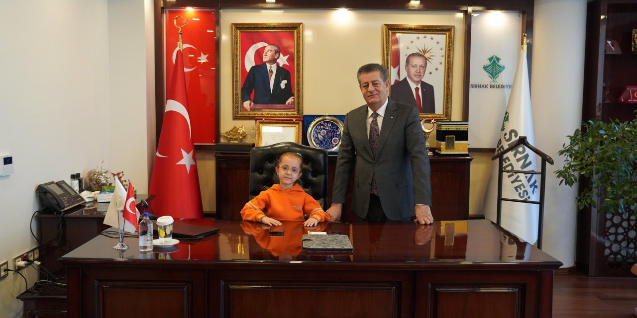 Başkan Yarka’dan 23 Nisan’da Anlamlı Devir Teslim