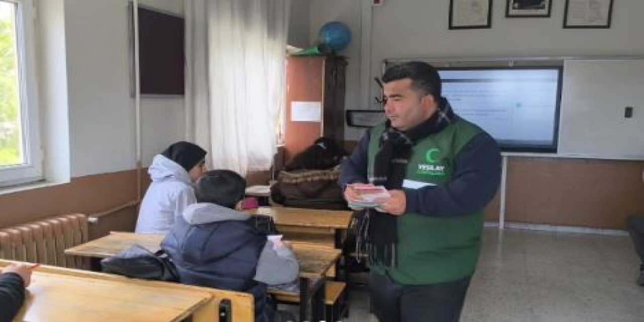 Şırnak’ta Öğrencilere Teknoloji Bağımlılığı Eğitimi Verildi