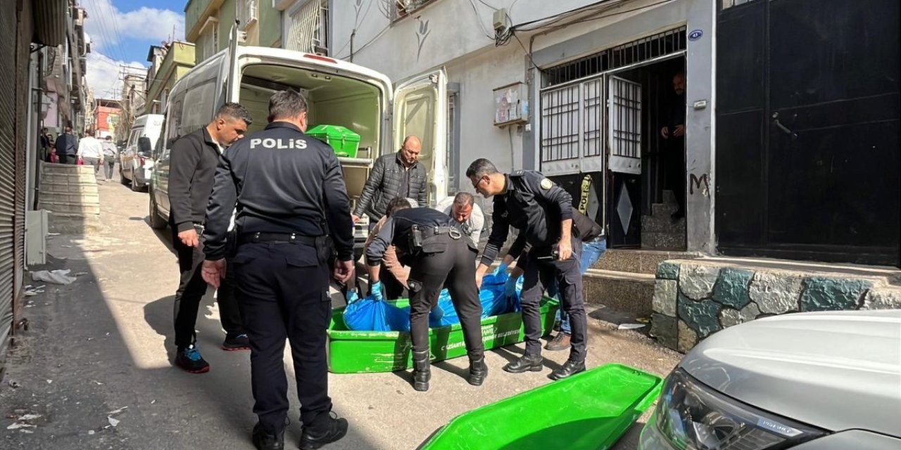 Dehşet olay: 14 yaşındaki kız çocuğu babasını öldürdü