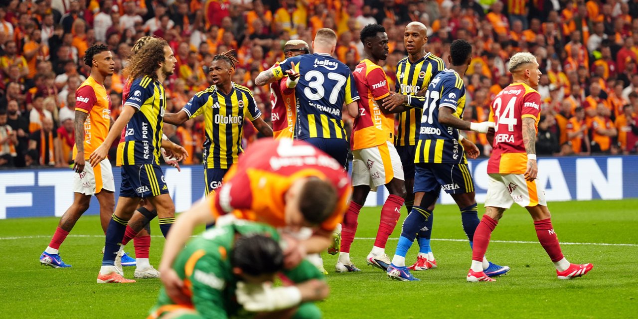 Dev derbide Galatasaray kazanarak puan farkını açtı