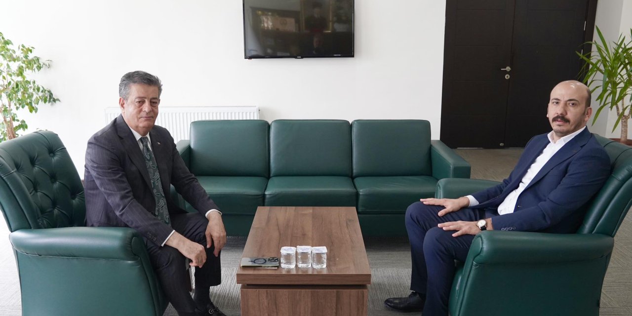 Başkan Yarka'dan Müdür Çatır'a Taziye Ziyareti