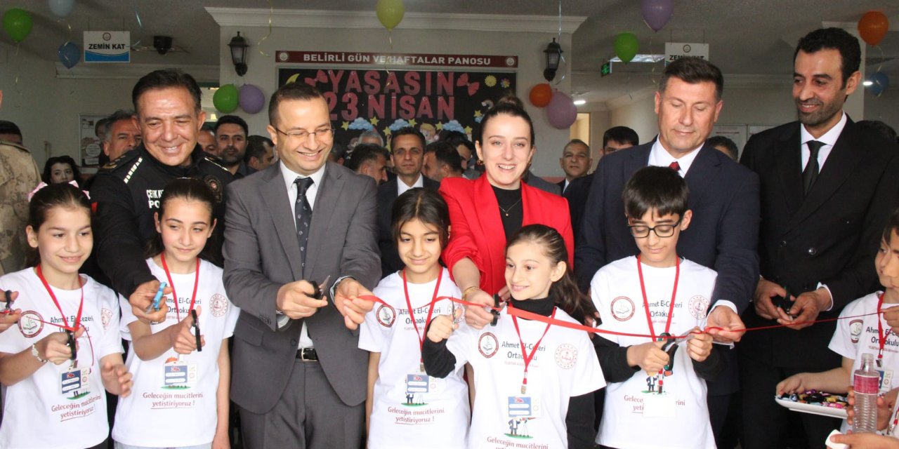 Cizre'de 4006 Tübitak Bilim Fuarı Açıldı