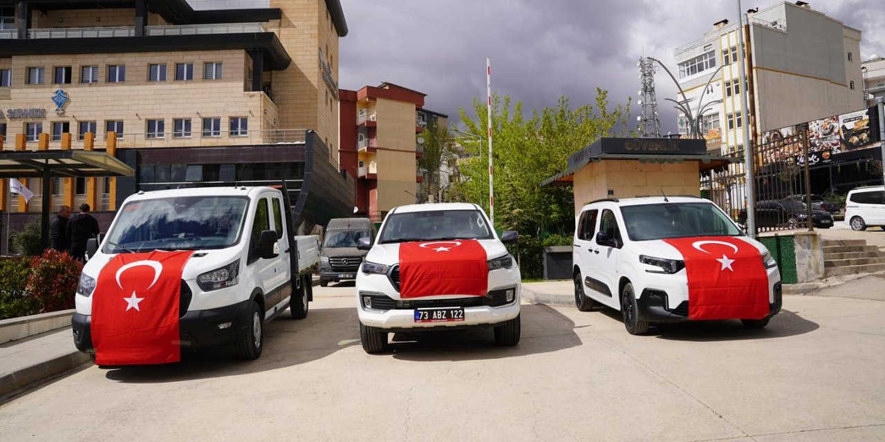 Şırnak Belediyesi Araç Filosuna 3 Yeni Araç Ekledi