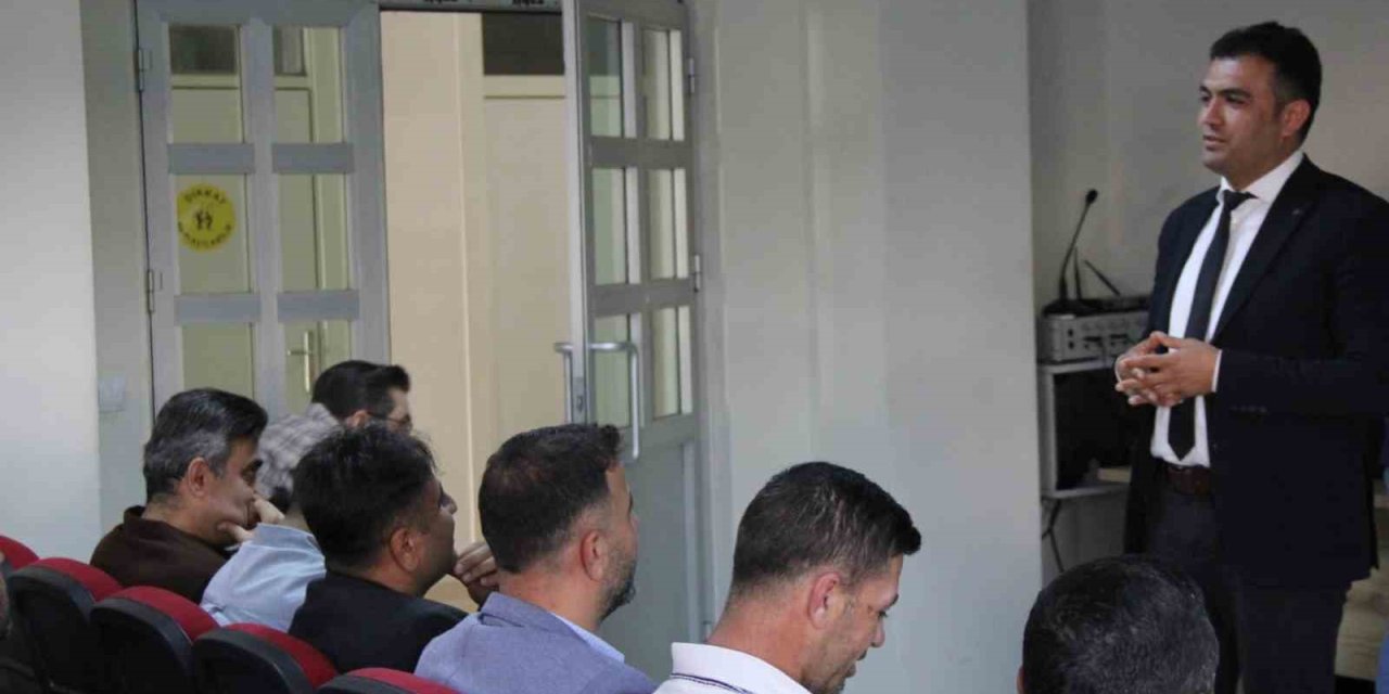 Cizre’de Ehliyet Sınav Sorumlularına Kritik Eğitim