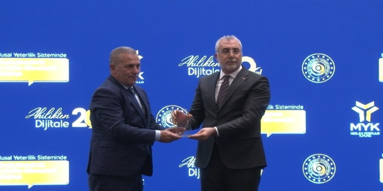 Bakan Işıkhan: SGK borçlarında tecil ve taksitlendirme süresi 72 aya çıkarıyoruz