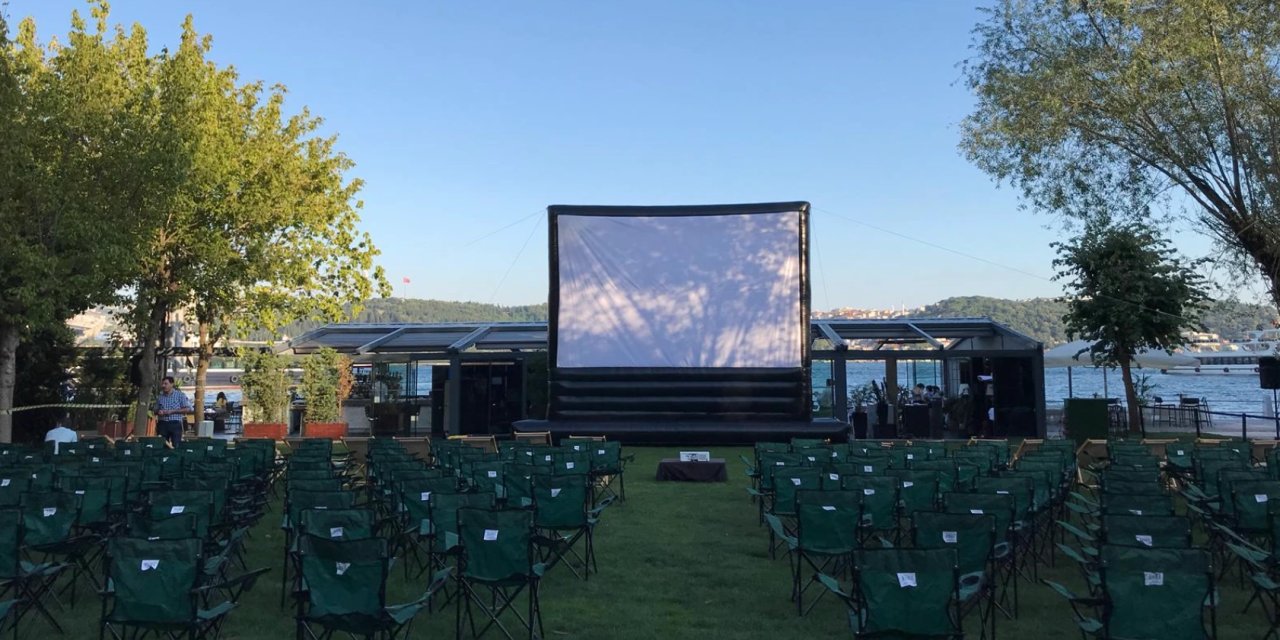 Şırnak Üniversitesi’nden açık hava sinema etkinliği