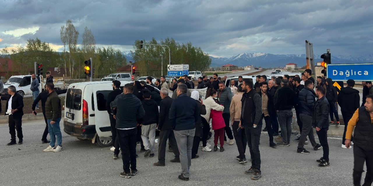Zincirleme trafik kazasında 11 kişi yaralandı