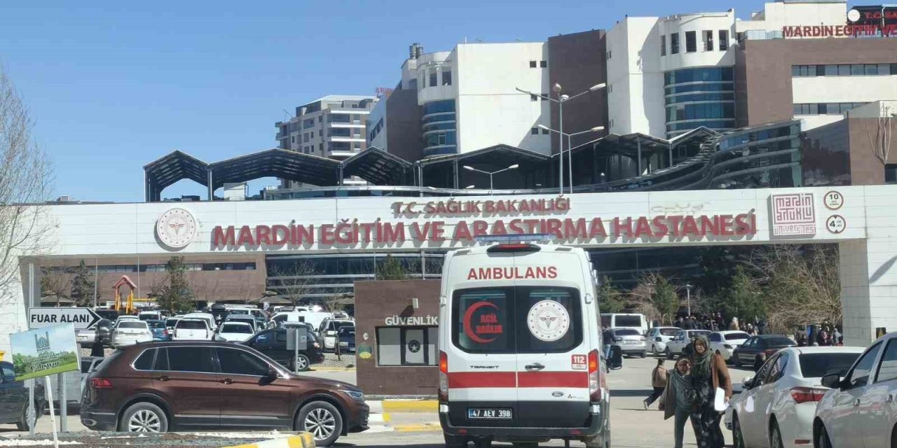 Geri manevra yapan otomobilin altında kalan çocuk hayatını kaybetti