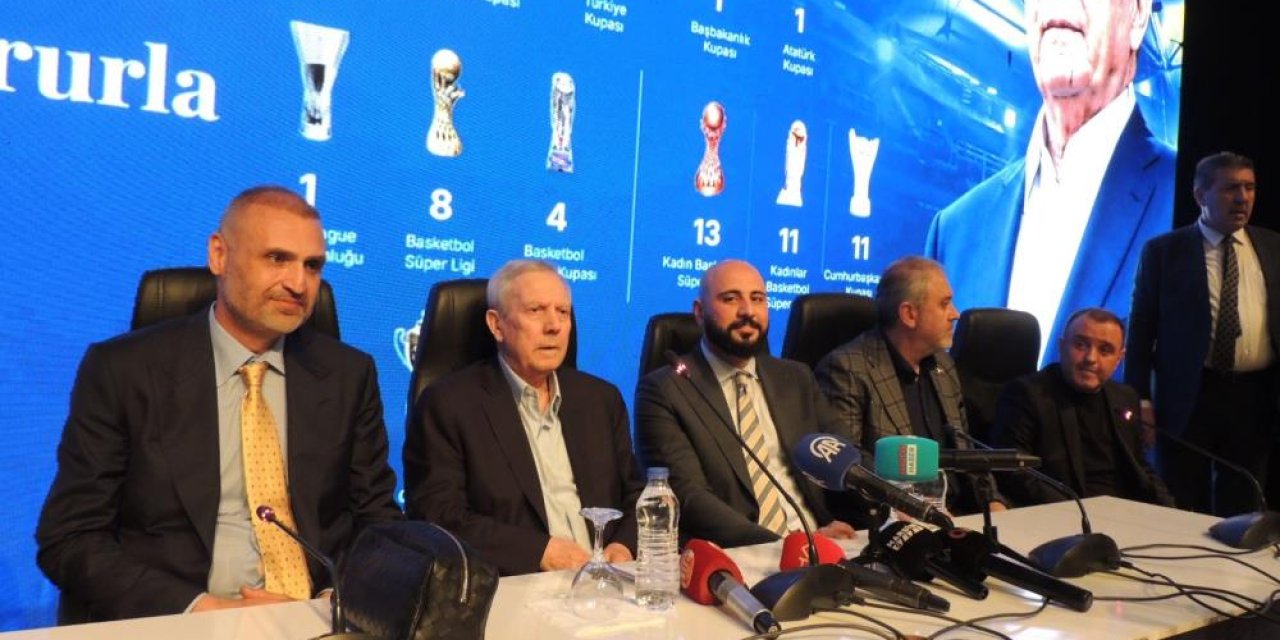 Fenerbahçe Başkan Adayı Aziz Yıldırım, Mardin'de taraftarlarla bir araya geldi