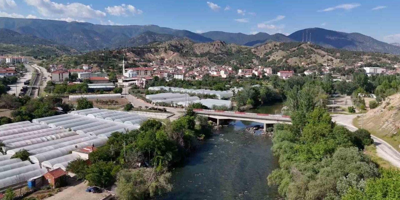 Bayramın ilk gününde o şehirde sıcaklık 46 dereceyi buldu