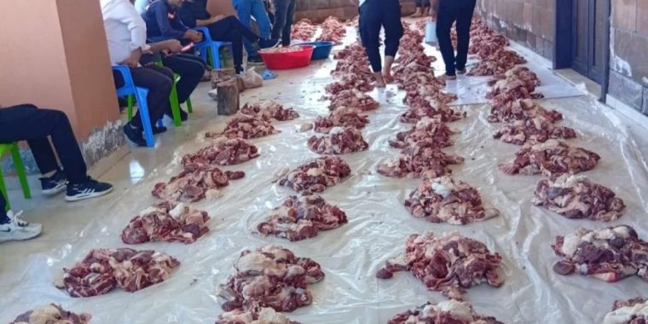 İmece usulü kesilen 1 ton kurban eti, 100 aileye dağıtıldı