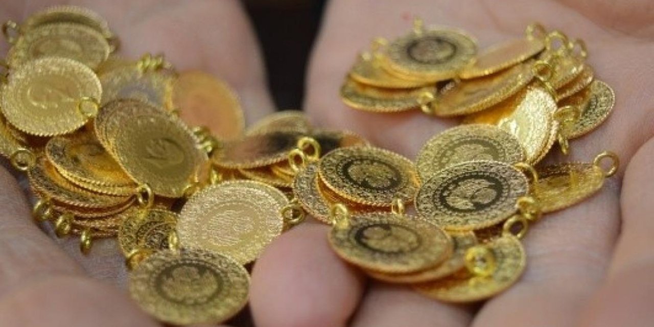 Şırnak’ta duyarlı vatandaş, bulduğu altın dolu çantayı teslim etti