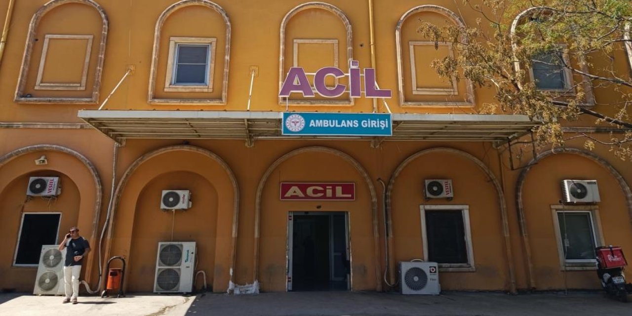 Kaydıraktan düşen 8 yaşındaki çocuk ağır yaralandı