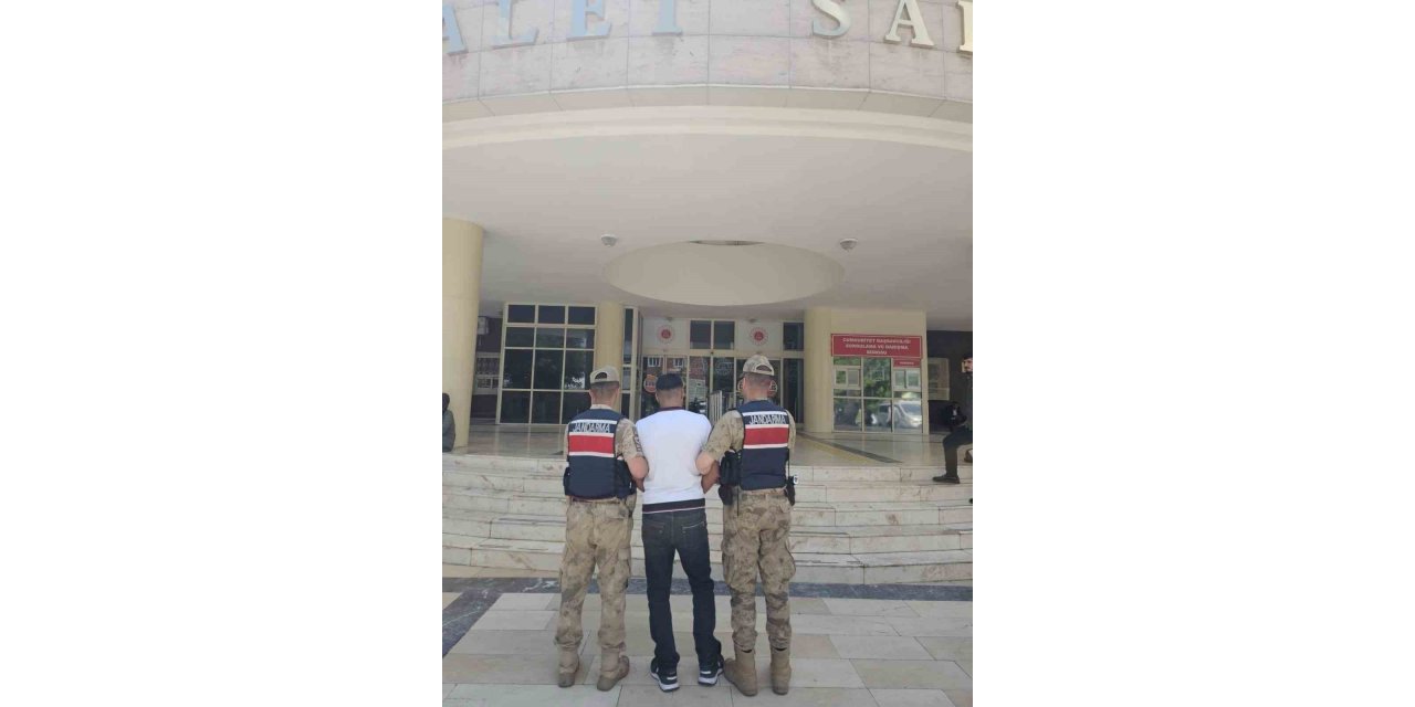 Hırsızlık Suçundan Aranan Şahıs Yakalandı
