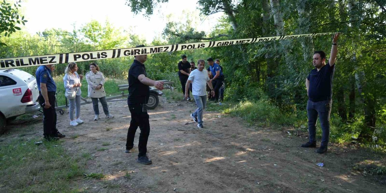 Kayıp olarak aranan iki gencin cansız bedenleri bulundu