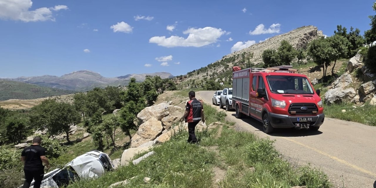 Şırnak’ta Pikap Uçuruma Yuvarlandı: 1 Kişi Yaralandı