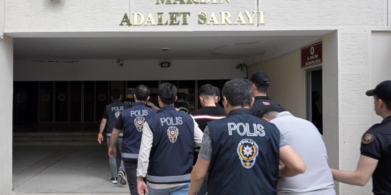 Dolandırıcılık operasyonunda 15 kişi tutuklandı
