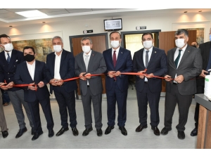 Şanlıurfa'da Balıklıgöl Devlet Hastanesinin yenilenen servisleri hizmete açıldı
