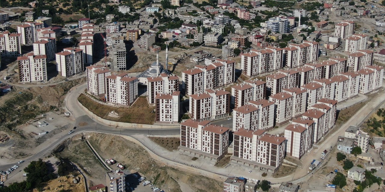 Şırnak’ta Sosyal Yaşamı Canlandıracak Proje: DEM Parti'den "Sanat Sokağı" Önergesi!