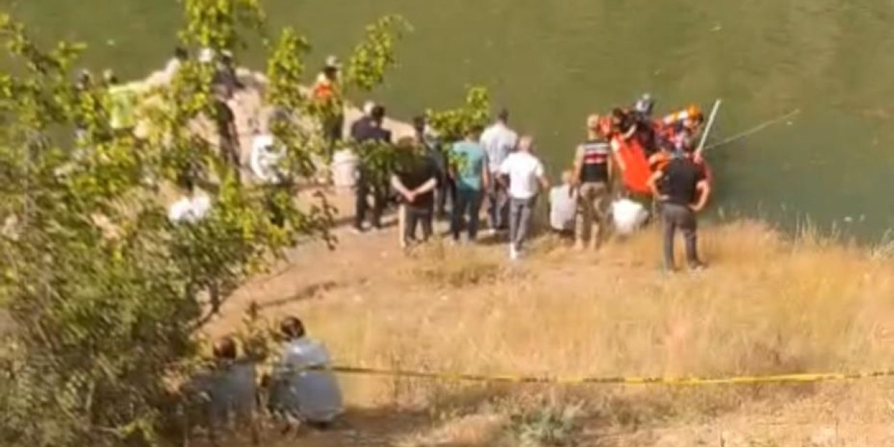 Botan Çayı’na giren 17 yaşındaki genç kayboldu