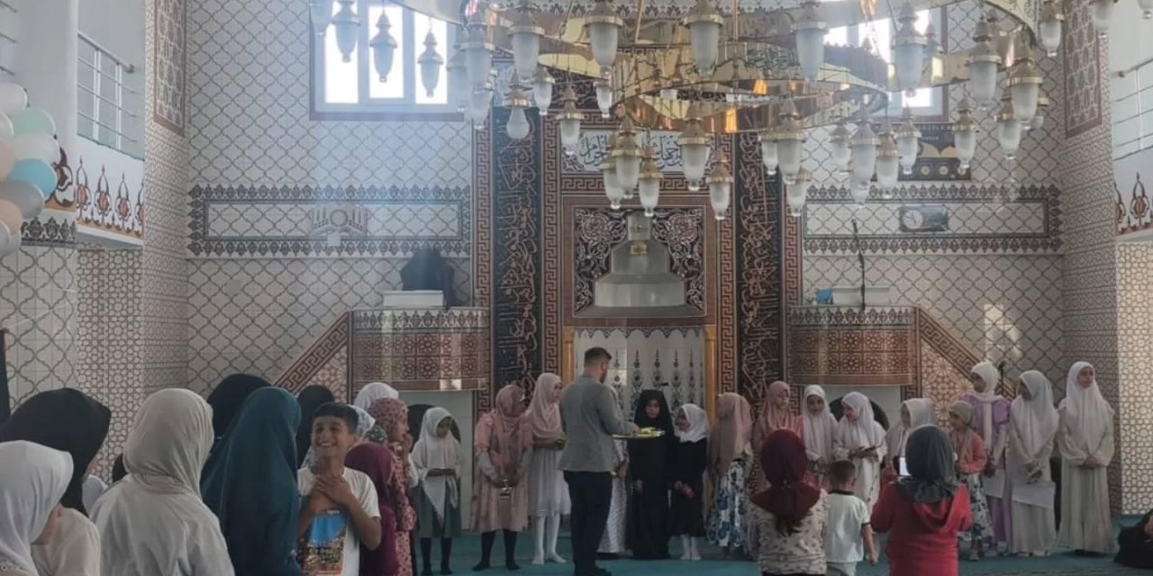 Şenoba’da Kur’an Kursu Öğrencileri İçin Yıl Sonu Kapanış Programı Düzenlendi