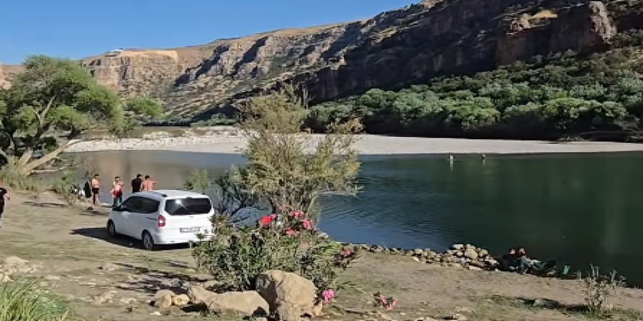 Elo Dino Kasrı Çevresinde Kritik Uyarı! Dalgıç İşlek’ten Hayati Çağrı: Bu Sularda Yüzmeyin