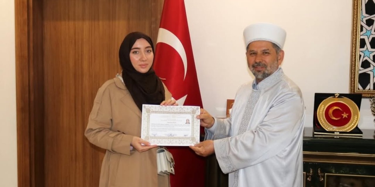 Rus kadın evlenmek için geldiği Mardin'de Müslüman oldu