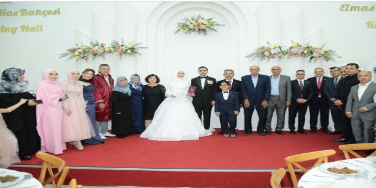 Vali Ekici, Vali Yardımcısı Alpaslan’ın Nikâh Şahidi Oldu