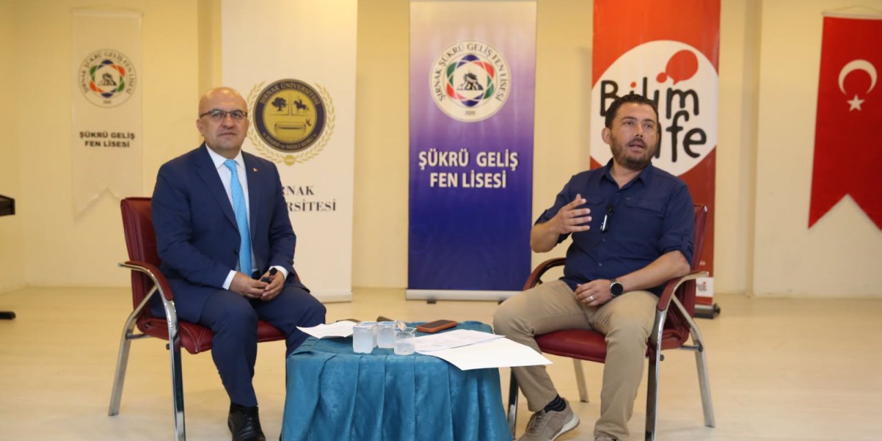 Dijital Dünyada Yapay Zekâ ve Geleceğin Meslekleri Buluşması”na yoğun ilgi