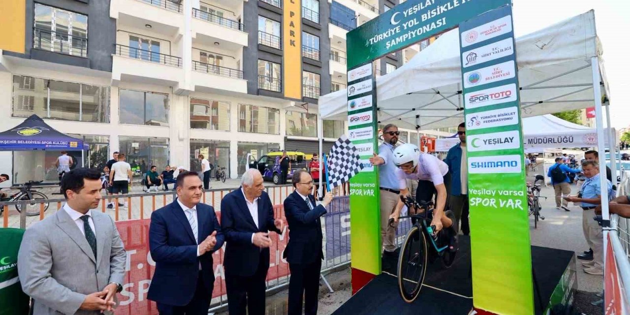 Siirt’te Türkiye Yol Bisikleti Şampiyonası heyecanı başladı