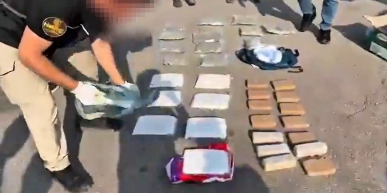 Hakkari’de 28 kilo uyuşturucuyla yakalanan doktor tutuklandı