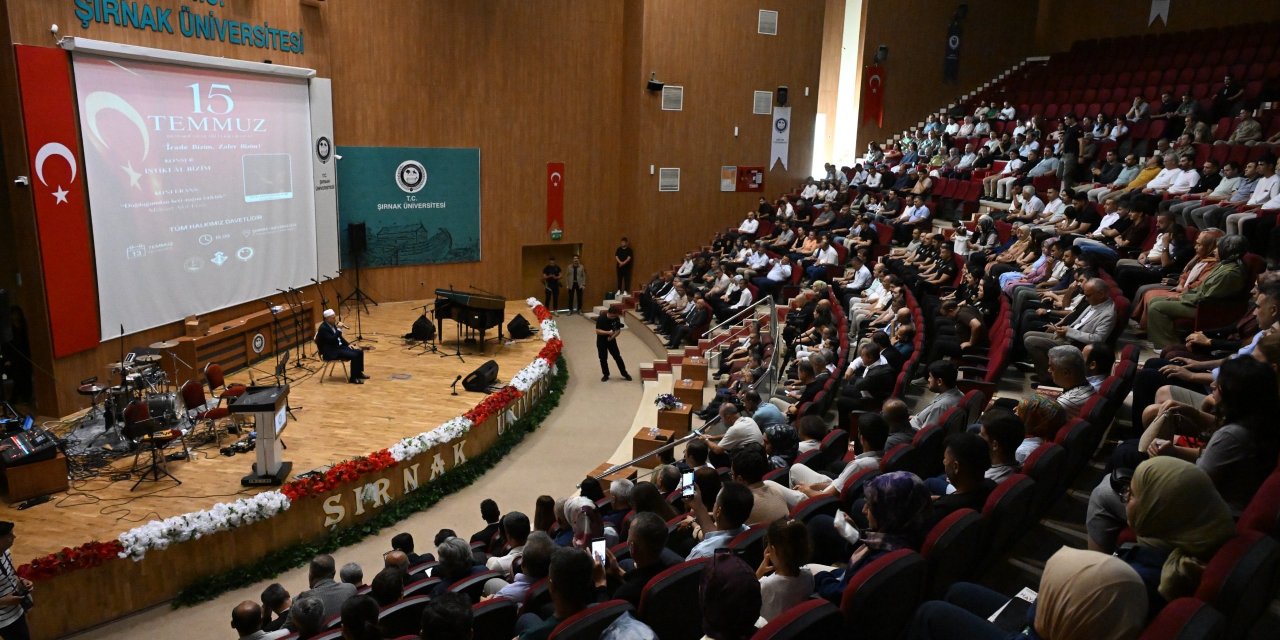 Şırnak'ta 15 Temmuz Demokrasi Ve Milli Birlik Günü Anma Programı Yapıldı