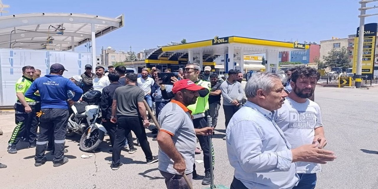 Siirt’te otomobil ile motosikletin çarpıştığı kazada 2 kişi yaralandı