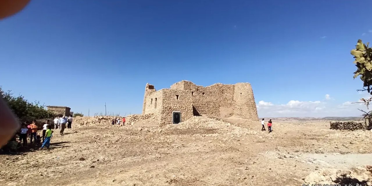 İdil’de Tarihi Kilise Zamana Direniyor: Vatandaşlardan Restorasyon Çağrısı