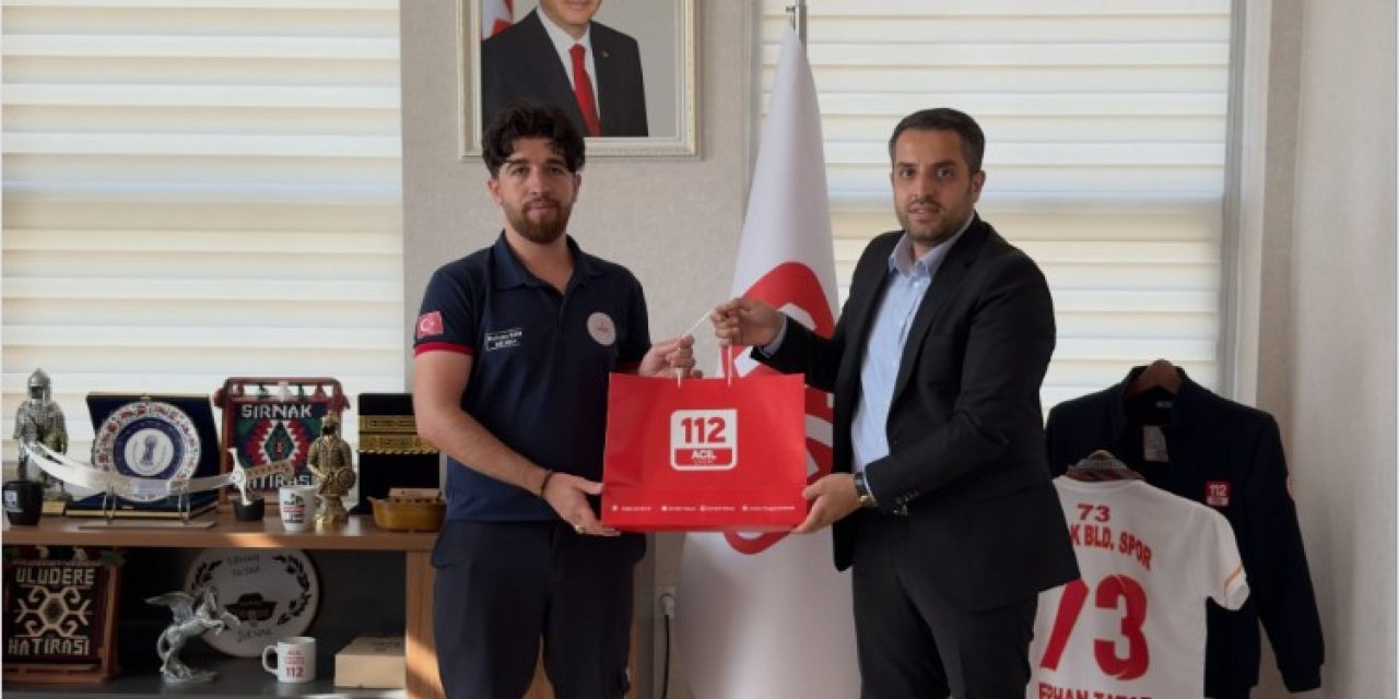 Şırnak 112 Acil Çağrı Merkezinde Ayın Personeline Başarı Ödülü