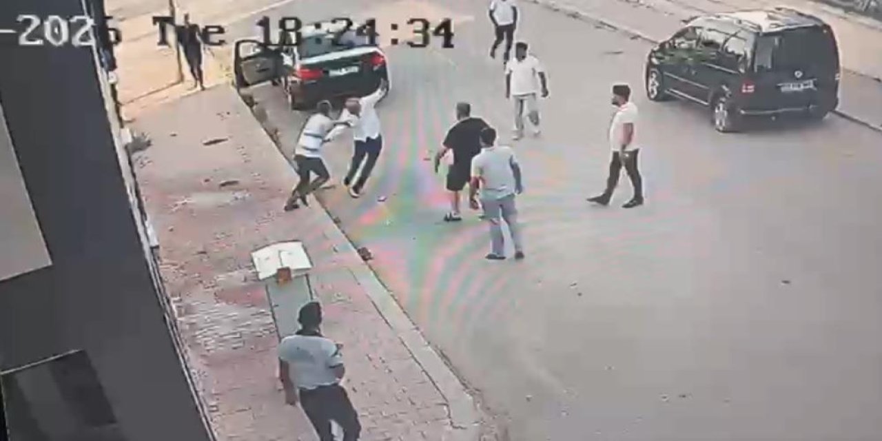 Yeni Parti Milletvekili Meriç'in bıçaklanma anı kameraya yansıdı