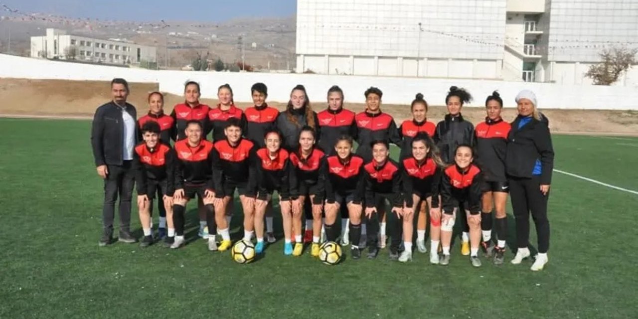 Şırnak Kadın Futbol Kulübü Başkanı Mehmet Emin Yürek: “Artık Biraz Durma Zamanı”