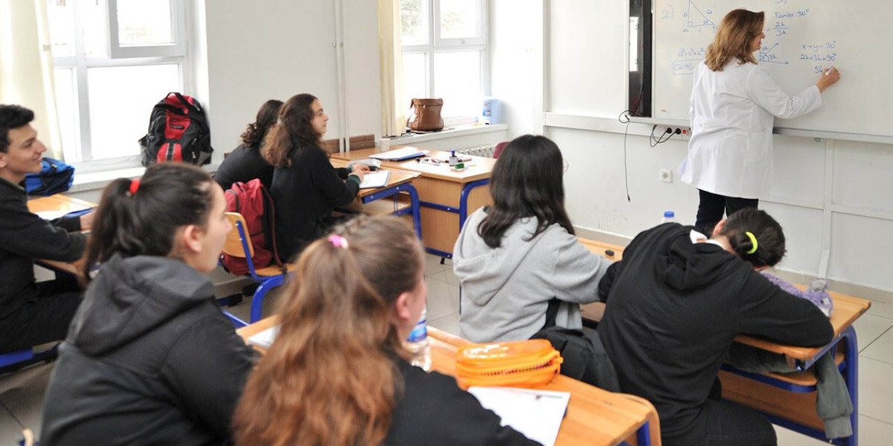 Üniversiteye yerleştirme oranı en yüksek liseler belli oldu