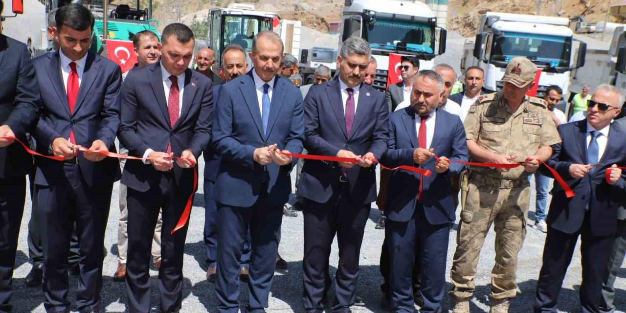 Hakkari’de 128 milyon liralık 20 araç alındı